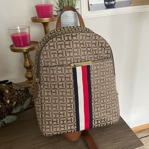 Cute tommy backpack!